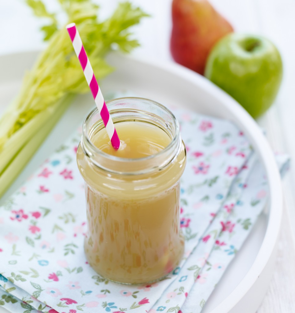 Celery, pear and ginger juice Love The Crunch